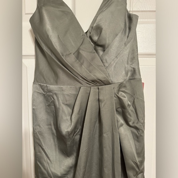 NWT Green Bridesmaid Satin Dress - Picture 4 of 9